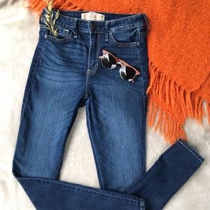 Hollister Super Skinny Dark Wash High Rise Jeans